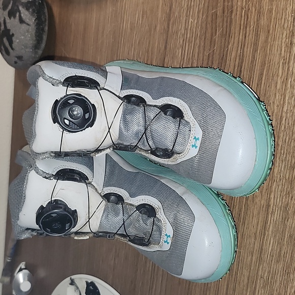 Womens 7 rare boa boot - Picture 2 of 3